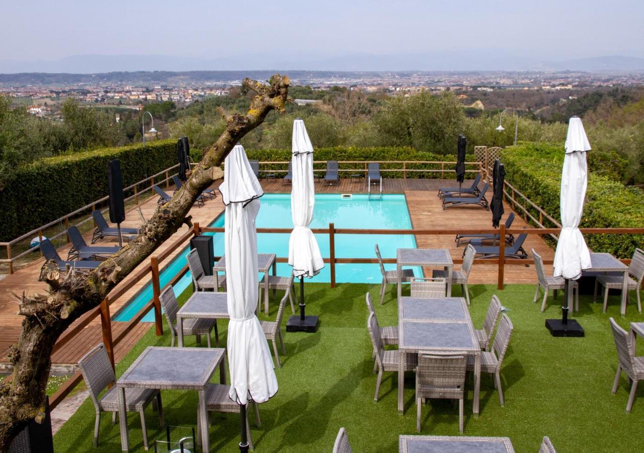 Montevecchio Apartments มนโตโปลิอินวัลดาร์โน ภายนอก รูปภาพ